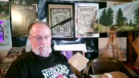 Snapshot of blindsurfer780299 chatting on July 8, 2026, 2:21 pm blindsurfer780299 online show from July 8, 2026, 2:21 pm