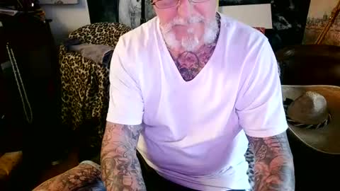 Snapshot of blindsurfer780299 chatting on July 19, 2026, 4:44 pm blindsurfer780299 online show from July 19, 2026, 4:44 pm