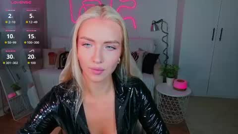 Nessa online show from August 4, 2026, 12:41 pm