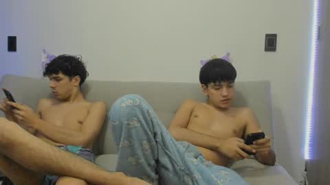 Snapshot of blue_baby20 chatting on April 29, 2026, 7:34 am Blue online show from April 29, 2026, 7:34 am