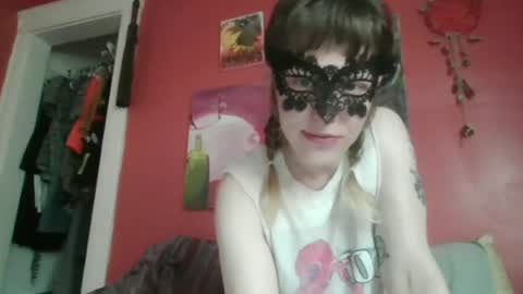BobbiRosette online show from July 14, 2026, 6:57 pm