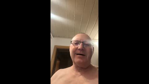 Snapshot of bobi265 chatting on February 2, 2026, 8:51 pm bobi265 online show from February 2, 2026, 8:51 pm