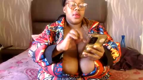 boobsqueen46k online show from June 23, 2026, 11:08 am