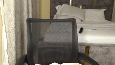 Snapshot of booby_candy chatting on August 3, 2026, 7:39 pm booby_candy online show from August 3, 2026, 7:39 pm