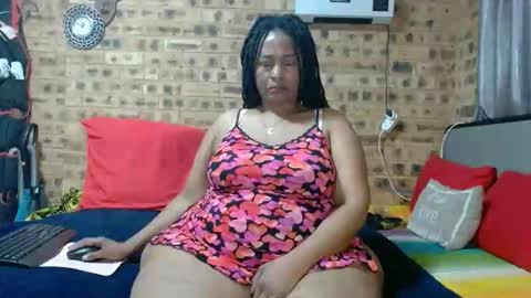 Snapshot of bootytwerkxxx chatting on May 12, 2026, 2:52 am bootytwerkxxx online show from May 12, 2026, 2:52 am