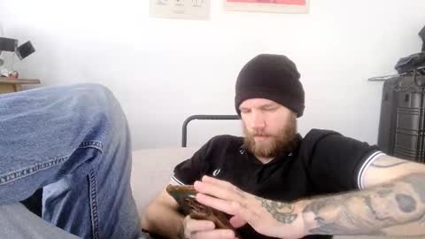 Snapshot of boredpunkdude666 chatting on March 16, 2026, 9:52 pm boredpunkdude666 online show from March 16, 2026, 9:52 pm