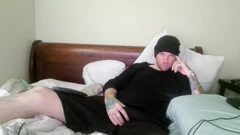 Snapshot of boredpunkdude666 chatting on June 6, 2026, 1:32 am boredpunkdude666 online show from June 6, 2026, 1:32 am