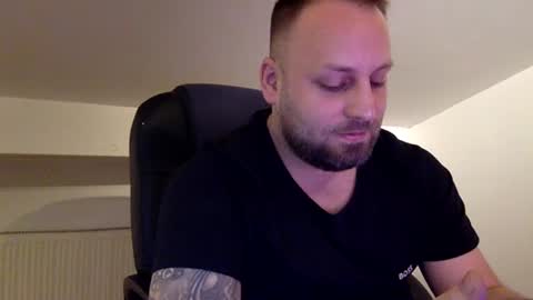 hugo online show from July 15, 2026, 4:51 am