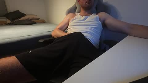 bottomtsinner online show from July 2, 2026, 11:22 pm