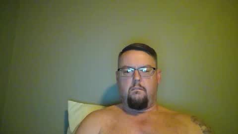 bowtieguy84 online show from March 17, 2026, 1:54 am