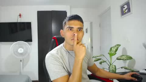 Andy online show from May 16, 2026, 4:50 pm