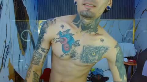 Snapshot of boy_tatto77 chatting on June 26, 2026, 2:05 am boy_tatto77 online show from June 26, 2026, 2:05 am