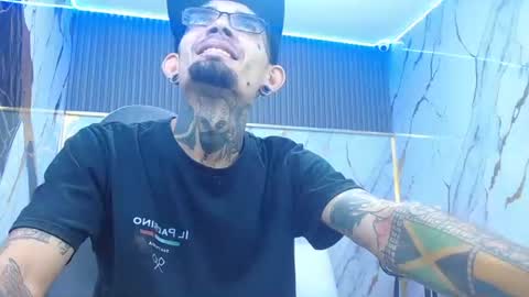 Snapshot of boy_tatto77 chatting on July 26, 2026, 12:52 am boy_tatto77 online show from July 26, 2026, 12:52 am