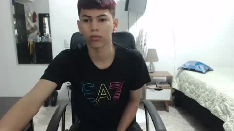 Snapshot of boylatino_hot1 chatting on July 14, 2026, 3:11 am David online show from July 14, 2026, 3:11 am