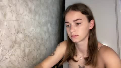 Snapshot of bralkissy chatting on August 6, 2026, 5:15 pm Kate online show from August 6, 2026, 5:15 pm