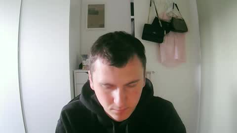 brandinator__cb online show from June 11, 2026, 7:17 am