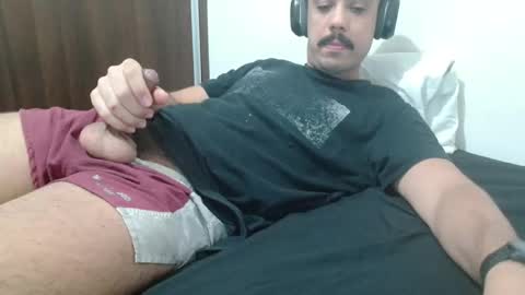 brasilianonca online show from May 1, 2026, 7:35 am