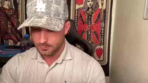 Snapshot of brettmycles chatting on February 3, 2026, 12:53 am Brett Mycles online show from February 3, 2026, 12:53 am