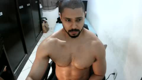 Snapshot of brianaries chatting on July 20, 2026, 8:44 pm brianaries online show from July 20, 2026, 8:44 pm