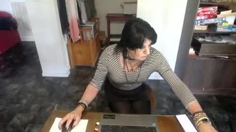 bridgetfouru online show from July 8, 2026, 3:33 am