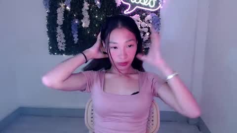 brie_belle online show from January 9, 2025, 3:58 am