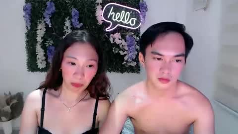 brie_belle online show from February 19, 2025, 4:55 am