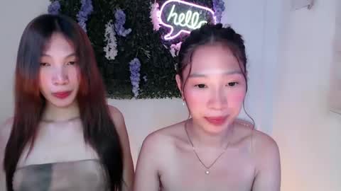 brie_belle online show from February 28, 2025, 9:04 am