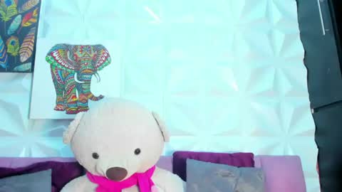 Snapshot of briyit_doll chatting on June 10, 2026, 1:10 pm BRIYIT online show from June 10, 2026, 1:10 pm