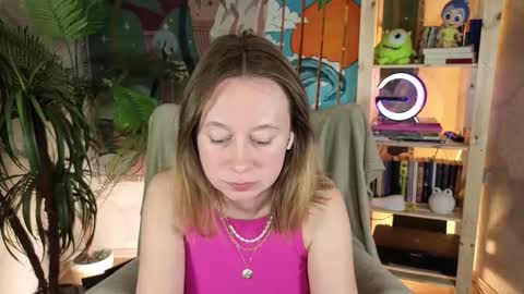 Snapshot of brooke_evans_ chatting on October 14, 2025, 9:15 pm Brooke online show from October 14, 2025, 9:15 pm