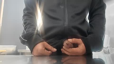 brownskinbull1 online show from June 22, 2026, 2:58 pm