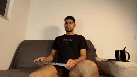 bry_alx online show from July 7, 2026, 5:32 am