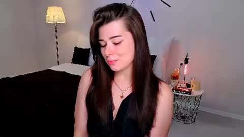 Ari online show from July 28, 2026, 4:39 pm