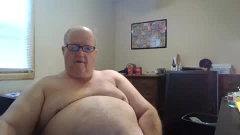 Snapshot of bullfrogg5050 chatting on June 21, 2026, 4:42 pm bullfrogg5050 online show from June 21, 2026, 4:42 pm