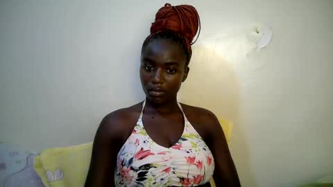 Snapshot of bunny_bliss1 chatting on July 23, 2026, 12:57 am bunny_bliss1 online show from July 23, 2026, 12:57 am