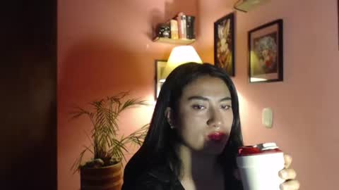 bunnyEmilyR0s33 online show from July 14, 2026, 7:46 am