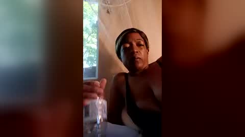 Snapshot of bustyirie chatting on July 4, 2026, 11:49 am bustyirie online show from July 4, 2026, 11:49 am
