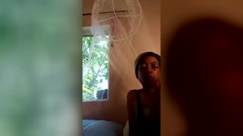 Snapshot of bustyirie chatting on July 5, 2026, 12:23 pm bustyirie online show from July 5, 2026, 12:23 pm