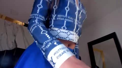 Snapshot of bylie_hills chatting on June 2, 2026, 9:39 pm bylie_hills online show from June 2, 2026, 9:39 pm