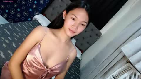 Snapshot of caitlin_x chatting on July 15, 2026, 10:53 am caitlin online show from July 15, 2026, 10:53 am