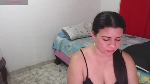 caliente_in_passion online show from July 14, 2026, 6:51 am