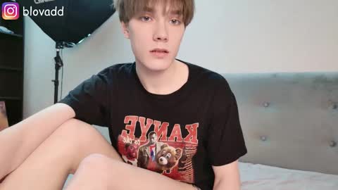 Snapshot of callmenineoneseven chatting on February 12, 2026, 4:35 pm Nick online show from February 12, 2026, 4:35 pm