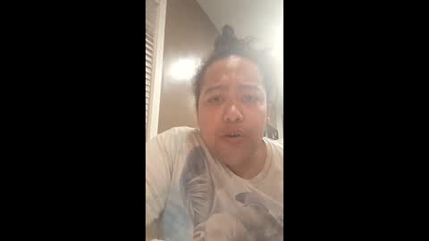 Snapshot of cals9x chatting on April 15, 2026, 9:38 am camzxoxox online show from April 15, 2026, 9:38 am
