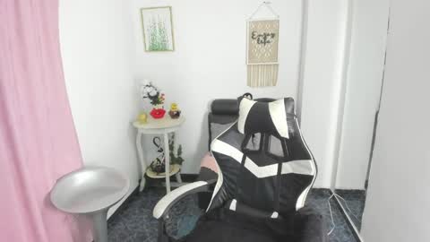 camila_bj online show from May 5, 2026, 5:15 am
