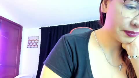 camila_bj online show from June 22, 2026, 4:31 am