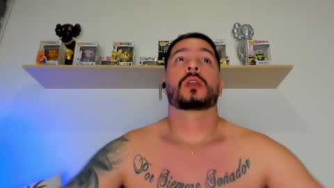 camilo_restrepo21 online show from June 22, 2026, 12:56 am