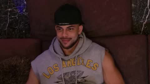 Snapshot of camilowatson chatting on February 8, 2026, 1:20 am Camilo Watson online show from February 8, 2026, 1:20 am