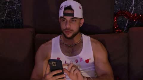 Snapshot of camilowatson chatting on February 14, 2026, 12:40 am Camilo Watson online show from February 14, 2026, 12:40 am