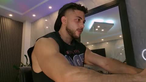 Snapshot of camilowatson chatting on February 28, 2026, 2:01 am Camilo Watson online show from February 28, 2026, 2:01 am