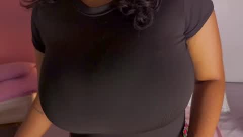 Snapshot of candela_cool chatting on June 21, 2026, 1:57 pm Candela online show from June 21, 2026, 1:57 pm