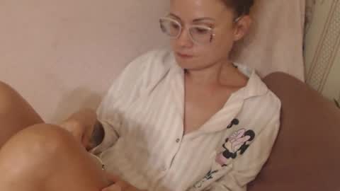 say meow and send tip  online show from July 14, 2026, 7:08 pm